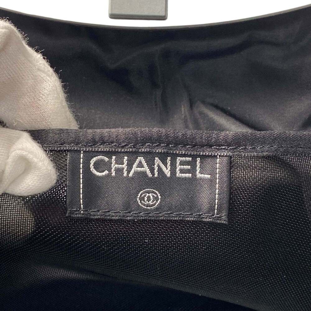 CHANEL Black Shoulder Bag - Picture 15 of 16